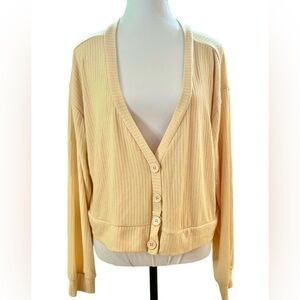 Oversized Cropped Cardi by Love Streak - XL in Yellow ⭐️